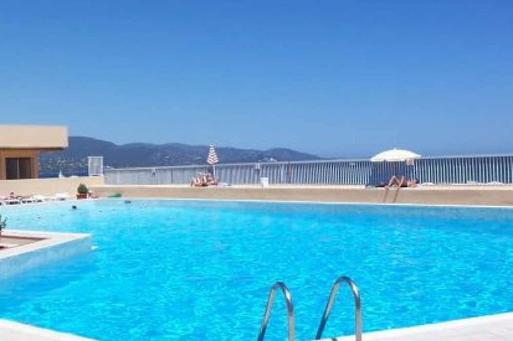 Ganze Wohnung, Sea View Honour Wharf. Schöner klimatisierter T3 + Pool + Parkplatz - Port De Bormes in Bormes-les-Mimosas, Parc national Port-Cros