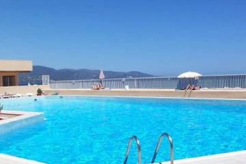 Gîte pour 5 personnes, avec piscine dans Port de Bormes les Mimosas