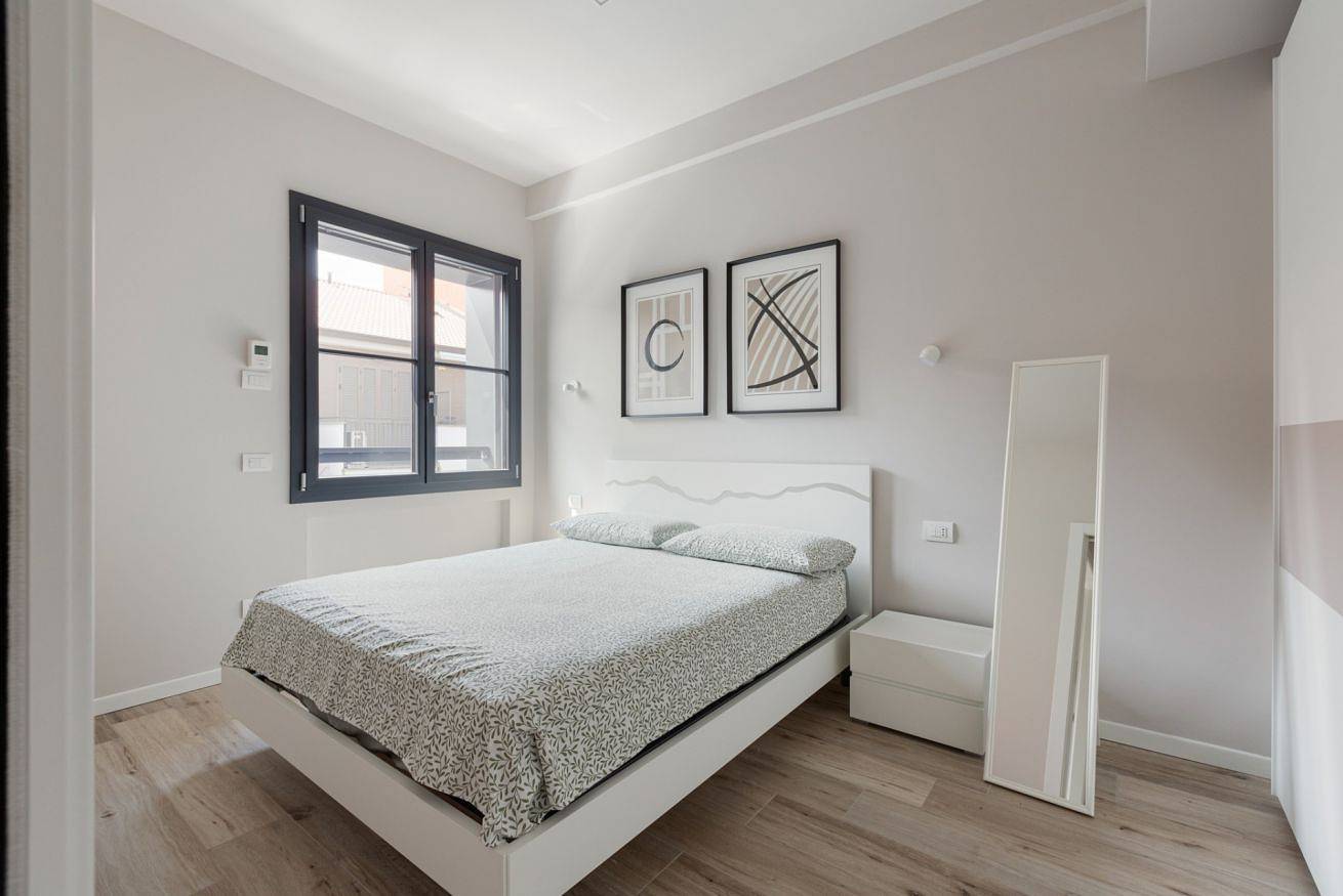 Hel lejlighed, Superior Apt with Veranda and Shared Swimming Pool in Milano, Milan Provinsen