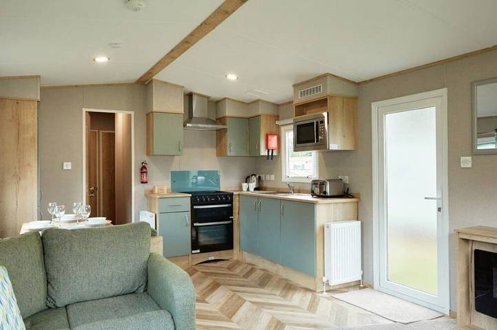 Glamping for 6 people in Northamptonshire