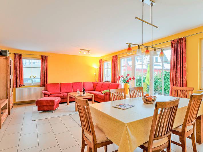 Ferienhaus für 6 Personen, mit Terrasse und Garten in Zingst - 4
