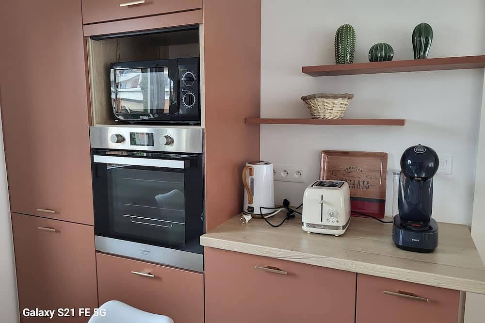 Entire apartment, Proche Centre Ville, Appartement Pour 6 Voyageurs Comprenant 3 Suites in Châlons-en-Champagne, Marne