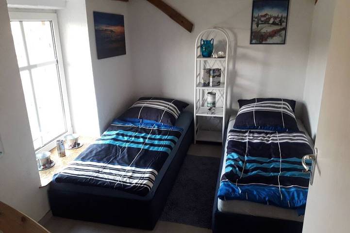 Ferienhaus für 5 Personen, mit Terrasse und Garten in Laage - 3