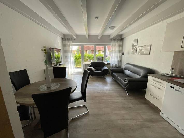 Ferienhaus für 5 Personen, mit Garten, kinderfreundlich in Ostfriesland - 2