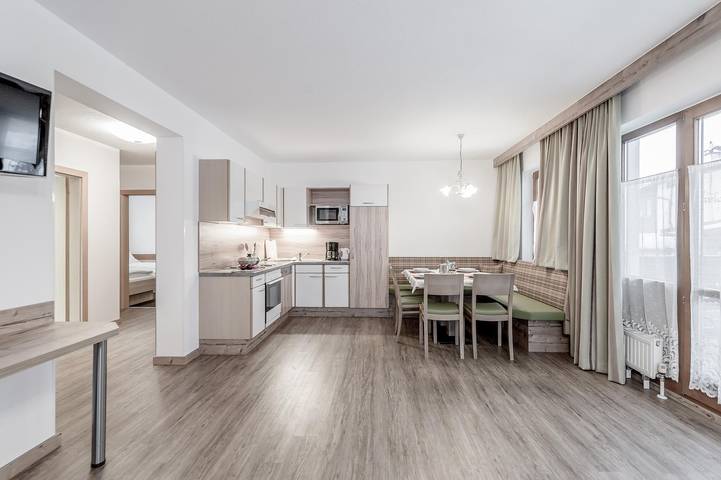 Ferienwohnung für 9 Personen, mit Balkon in Längenfeld - 4