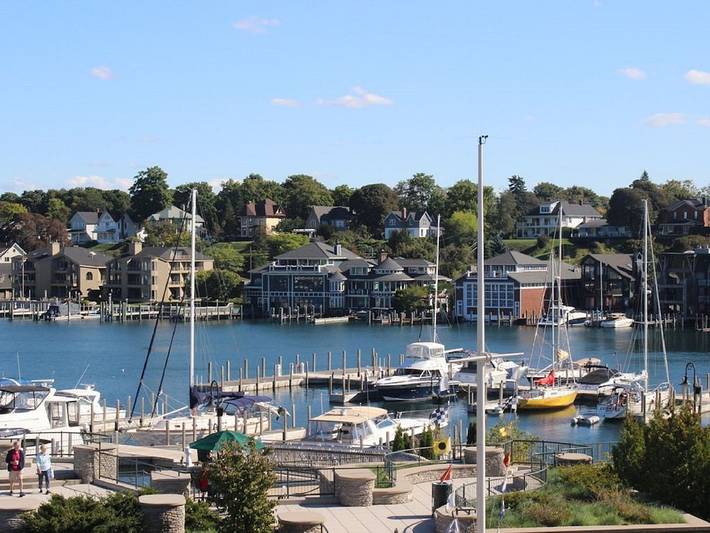 Vacation rental for 6 people, with balcony in Charlevoix