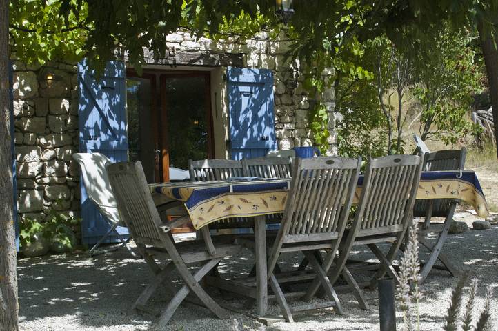 Gîte pour 4 personnes, avec piscine, animaux acceptés à Reillanne - 3