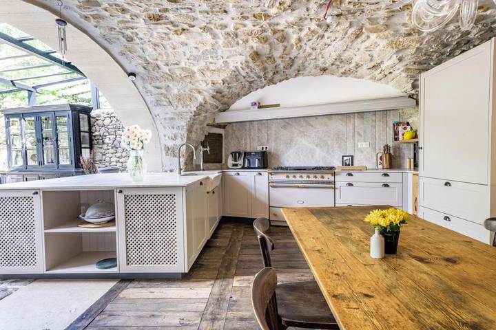 Location de vacances pour 2 personnes, avec sauna ainsi que terrasse et piscine à Aubussargues - 3