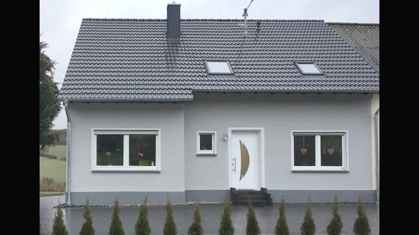 Ferienhaus für 8 Personen, mit Garten und Ausblick, mit Haustier