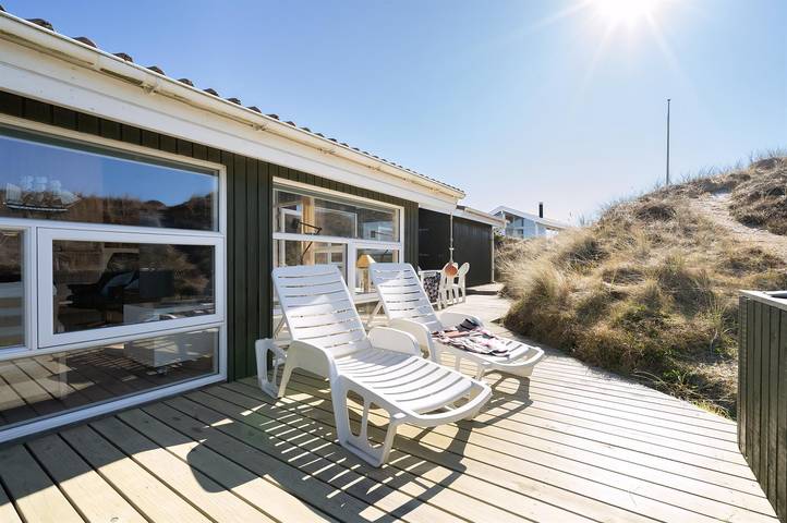Ferienhaus für 10 Personen, mit Whirlpool und Terrasse sowie Sauna in Holmsland Klit - 2
