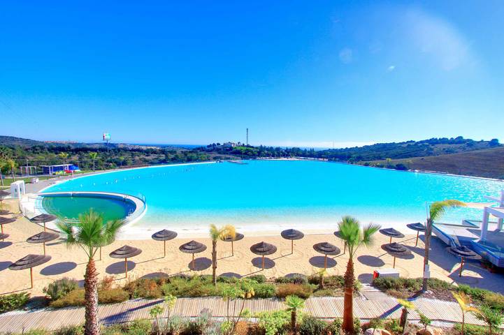 Ganze Wohnung, 2288 Luxury Penthouse with Private Rooftop Pool in Alcazaba Lagoon, Casares
