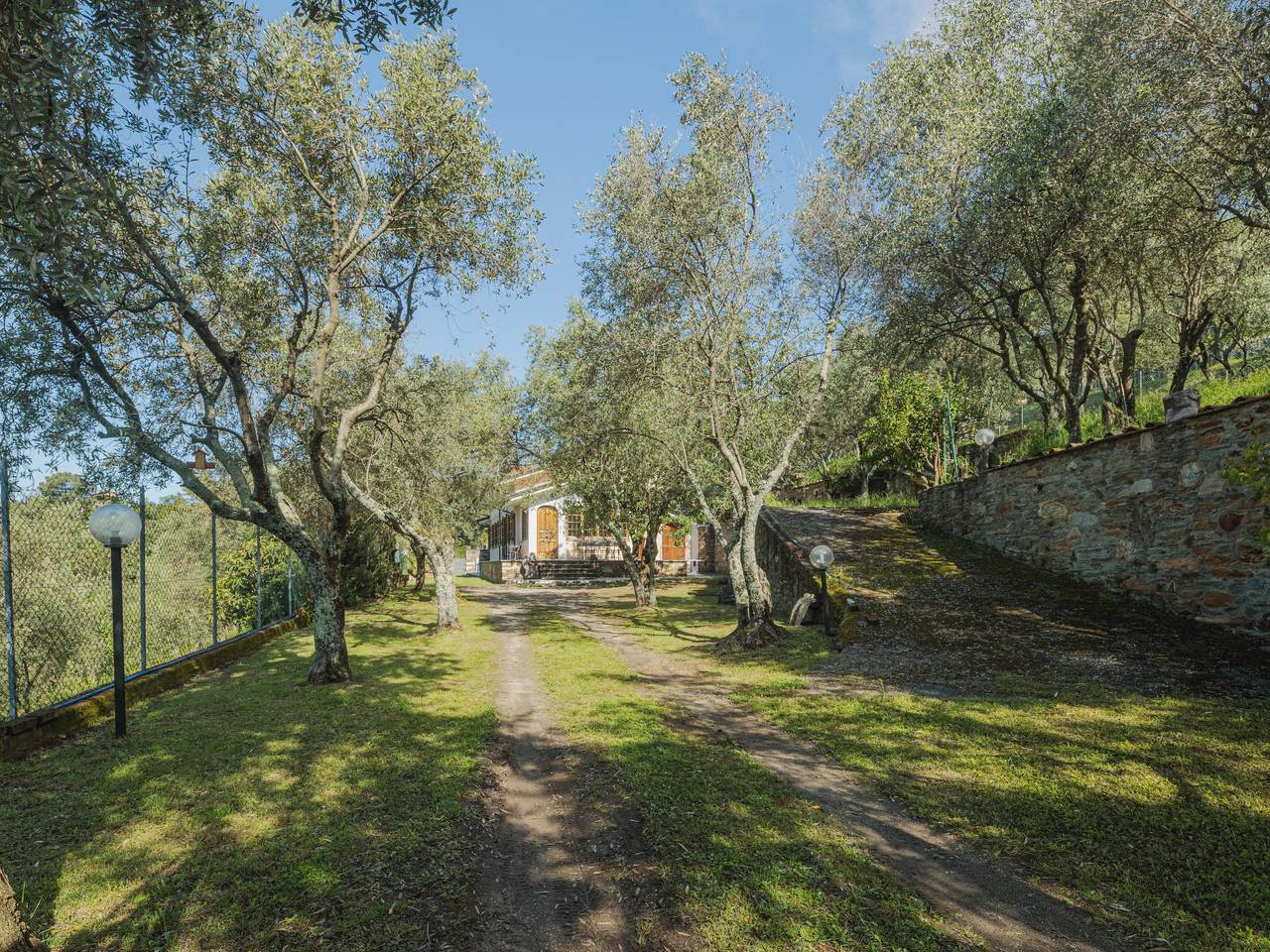 Casali in Montignoso, Italienische Riviera