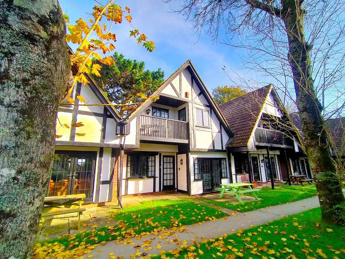 Holiday home for 7 people, with balcony and pool, child-friendly - 1