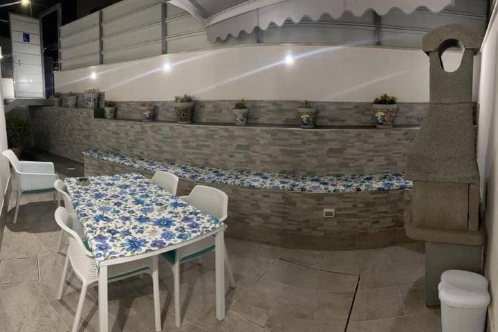 Location de vacances pour 4 personnes, avec terrasse à San Leone - 3