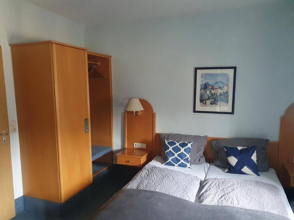 Basic Triple Room in Wiesentheid, Fränkisches Weinland