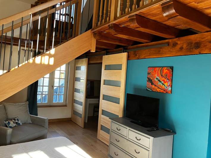 Chambre d’hôte pour 2 personnes, avec piscine ainsi que vue et terrasse à Chinon - 4