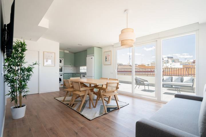 Apartamento de vacaciones para 6 personas, con balcón - 1