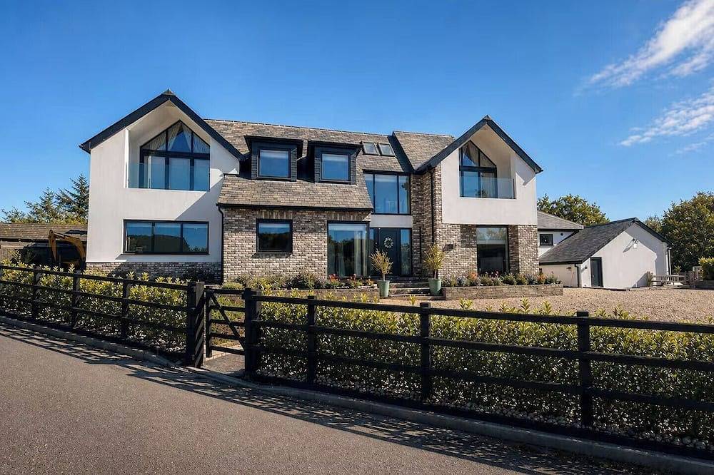 Rochester Retreat, Spacious 5 Bedroom House in Kent