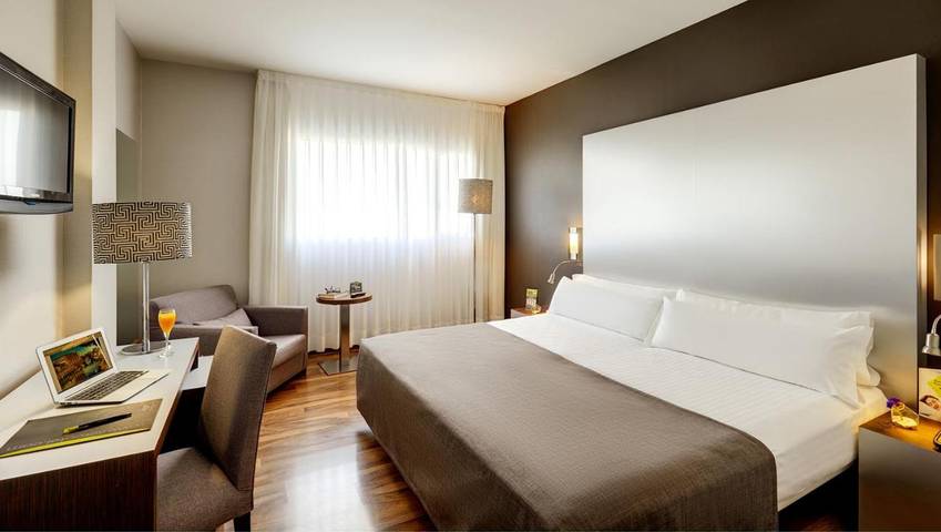 Hôtel pour 2 personnes, avec Jacuzzi ainsi que Terrasse et Vue à Las Torres de Cotillas
