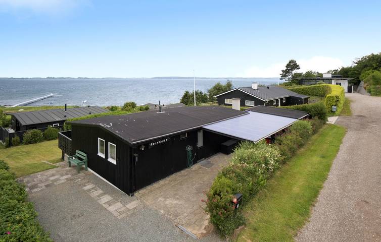 Ferieudlejning for 6 personer, med Terrasse i Fåborg