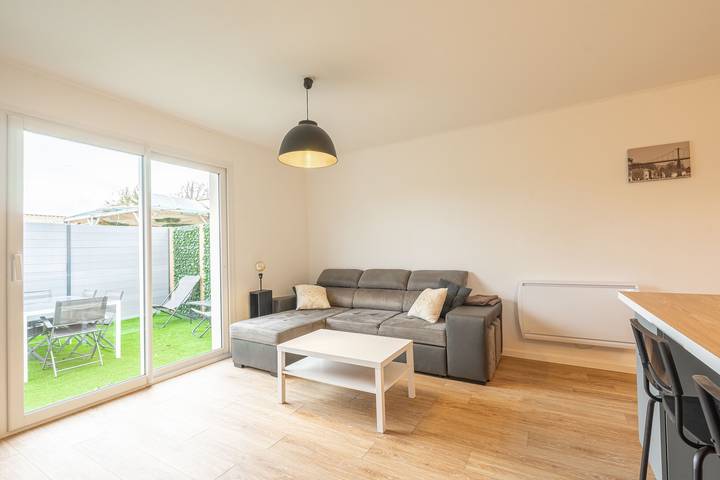 Location de vacances pour 6 personnes dans Saint-Hippolyte (Charente-Maritime)