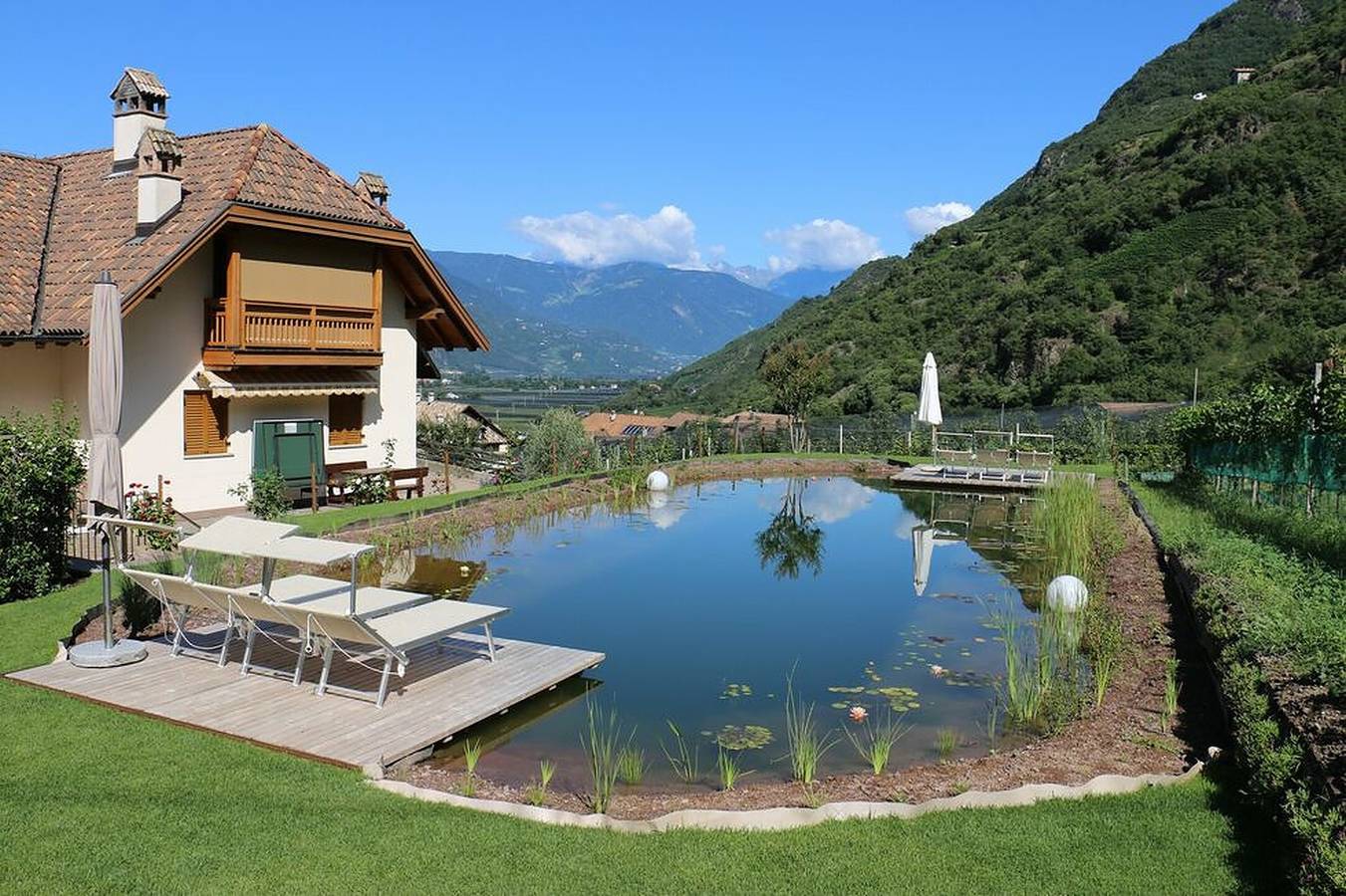 Ganze Wohnung, Ferienwohnung "Rosengartnerhof Gantkofel" mit Bergblick, Gemeinschaftspool und Wlan in Oberkreuth, Terlan
