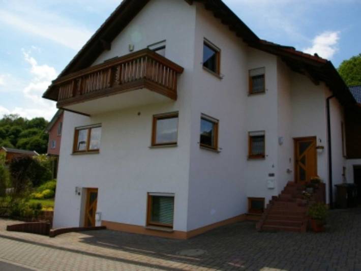 Ferienwohnung für 2 Personen, mit Garten und Terrasse im Westerwald