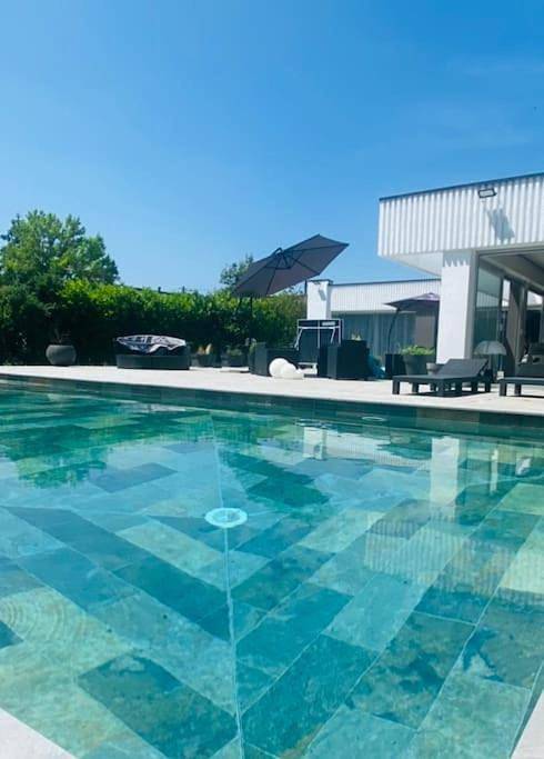 Villa pour 12 personnes, avec Piscine