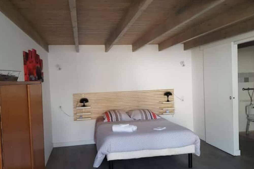 Gite De Groupe 6 Chambres + Mezzanine - Semaine/we in L'Aiguillon-sur-Mer, Fontenay-le-Comte