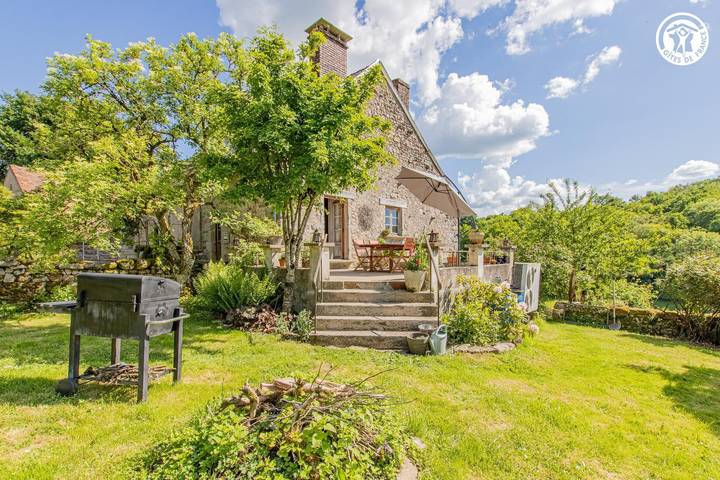 Gîte pour 2 personnes, avec Terrasse et Jardin