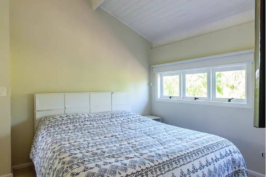 Schönes Haus in Wohnanlage an der Strandpromenade in São Sebastião, Região Metropolitana do Vale do Paraíba e Litoral Norte