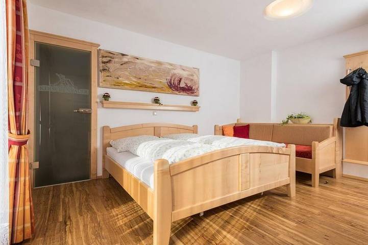 Ferienwohnung Morgentau (ab 3 Nächte) - Urlaub am Bauernhof Hönigshof in Fischbach, Steirerland
