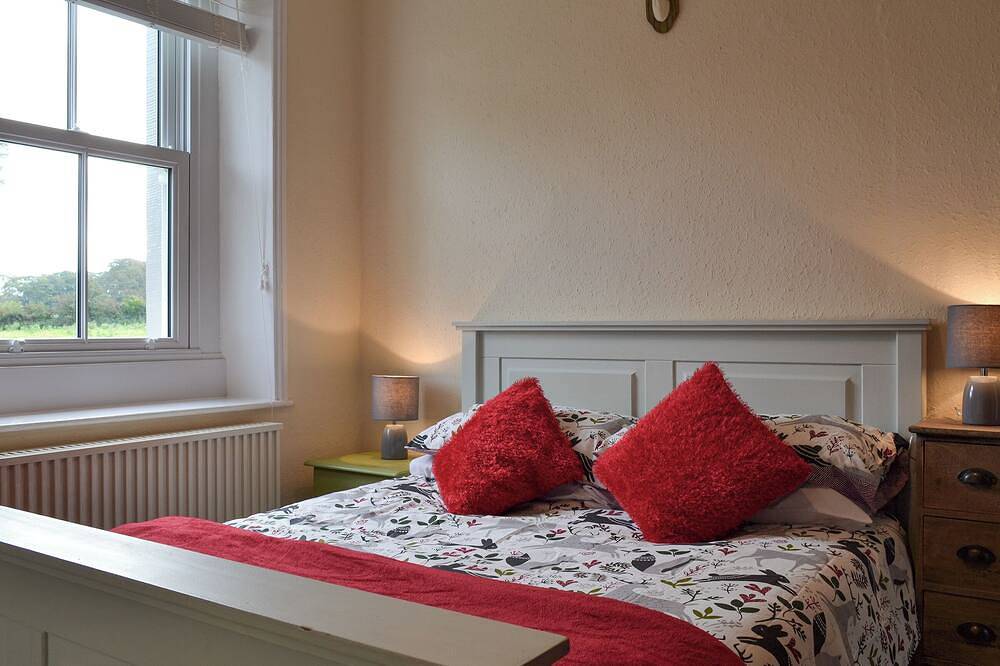 2 bedroom accommodation in Waverton, near Wigton in Cumbria