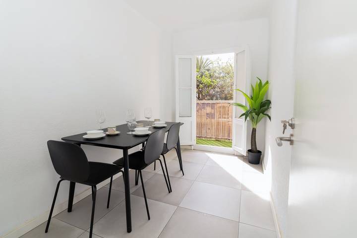 Apartamento para 4 personas, con Terraza en La Malvarrosa