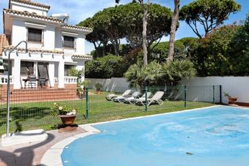 Villa voor 7 Personen in Los Gallos-Cerromolino, Chiclana de la Frontera, Afbeelding 1
