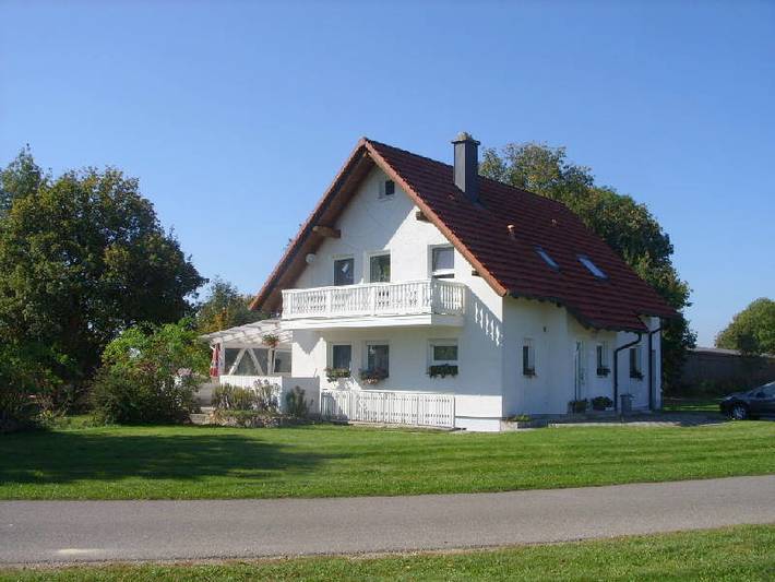 Ferienwohnung für 4 Personen, mit Terrasse und Garten in Münsingen - 2