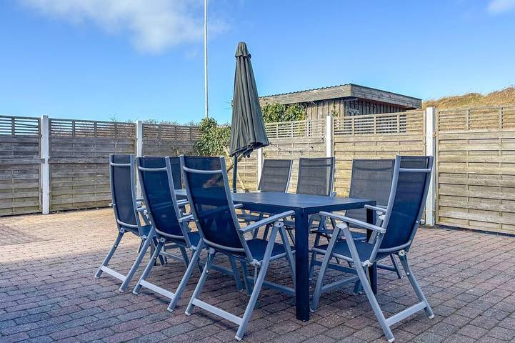 Ferienhaus für 8 Personen, mit Garten