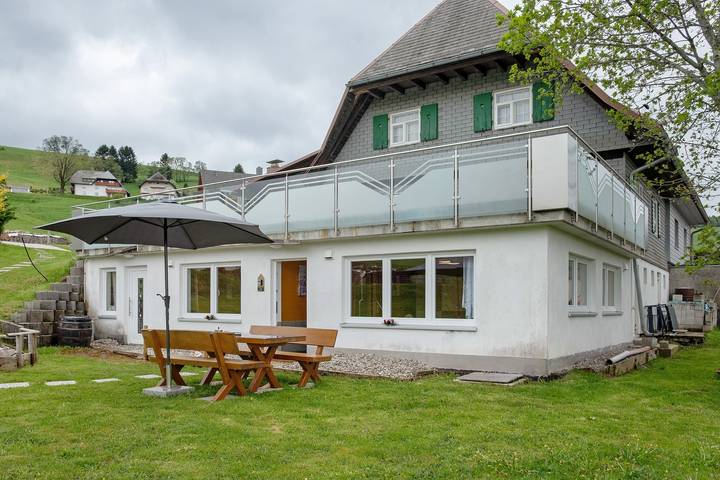 Ferienwohnung für 3 Personen, mit Garten - 1