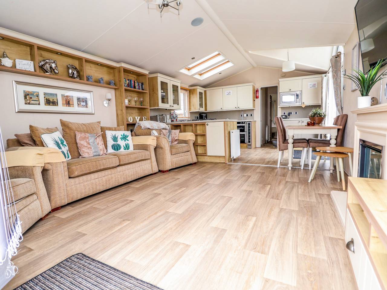 Hazel Park Lodge Hp4 in Rhyl, Denbighshire