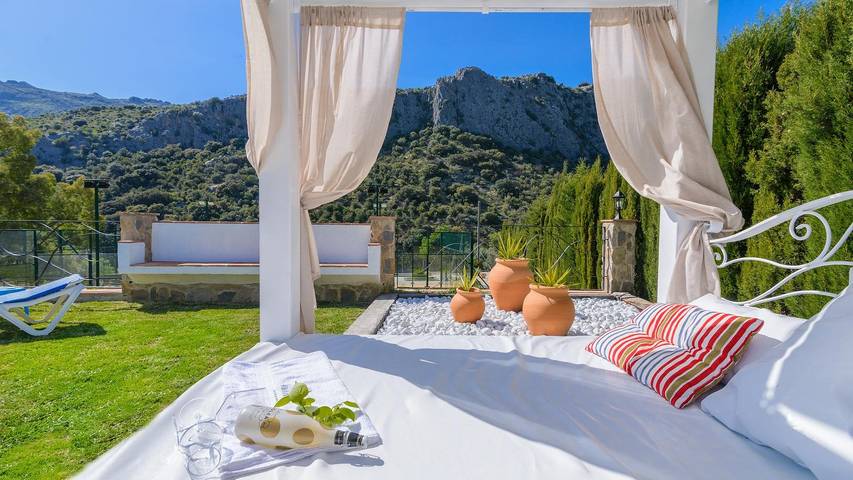 Casa de vacaciones para 10 personas en Benaoján