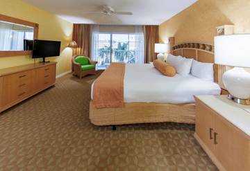 Vacation Rental for 6 Guests in Cape Canaveral, Space Coast, Picture 2