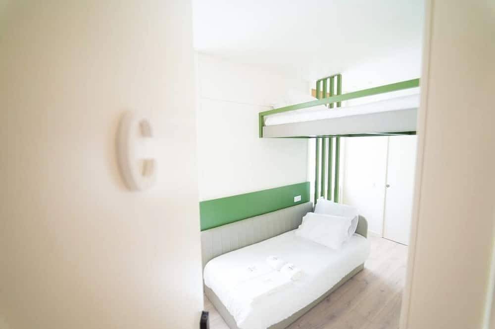 Ganze Wohnung, A'Mar - Room C in Povoa de Varzim, Porto Distrikt