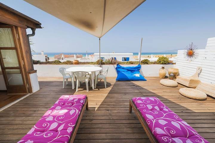 Vacation rental for 9 people, with terrace and hot tub as well as pool in Tarifa