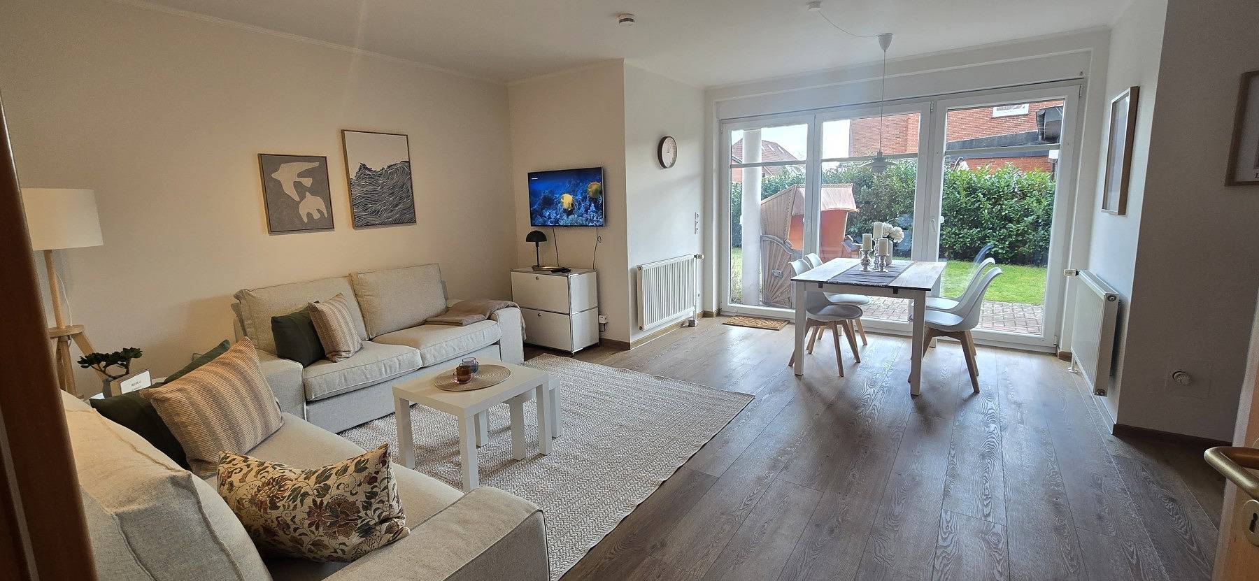 Geheel appartement, Vakantieappartement voor 4 personen met terras in Borkum