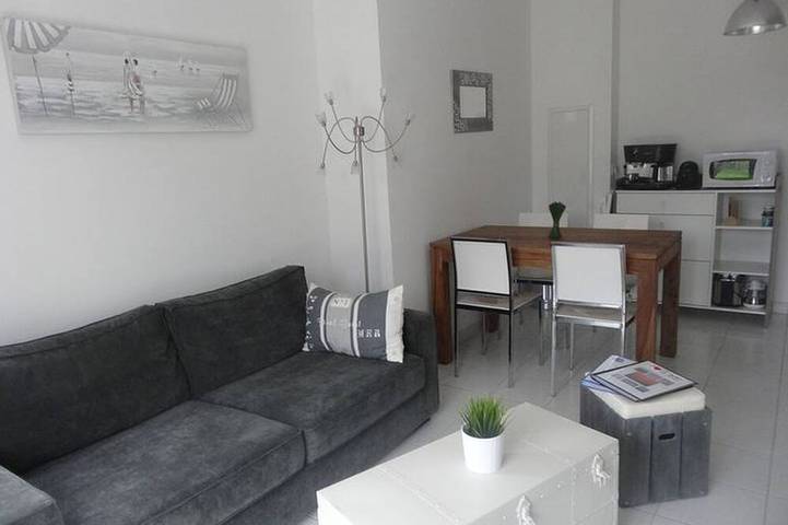 Maison de vacances pour 4 personnes, avec terrasse ainsi que jardin et jacuzzi - 1