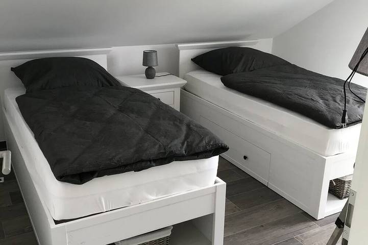 Ferienhaus für 5 Personen, mit Terrasse und Garten sowie Sauna in Löbnitz - 2