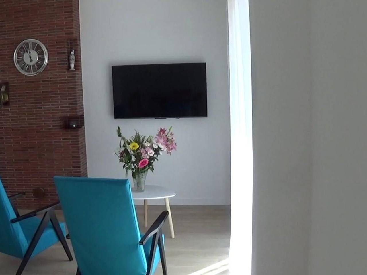 Maison rénovée avec vue sur la campagne, terrasse et jardin à Coutansouze in Coutansouze, Région de Montluçon
