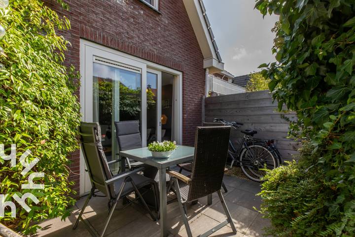 Ferienhaus für 4 Personen, mit Terrasse und Garten in Domburg