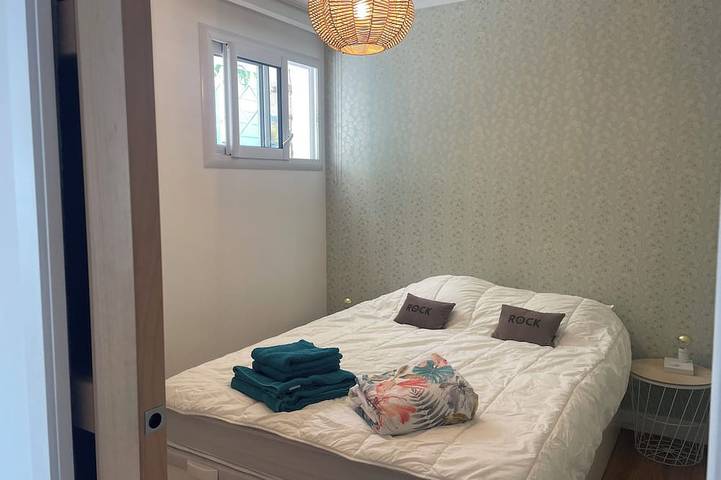 Gîte pour 4 personnes, avec Jardin dans Plage du Chay - 4