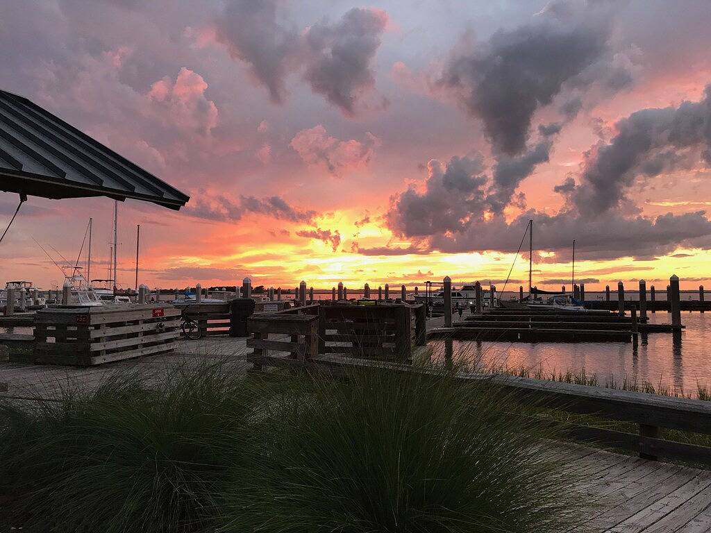 New home walking distance to downtown Fernandina & 8 minute drive to the Beach! in Fernandina Beach, Amelia Island